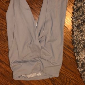 Victoria Sport Gray leggings